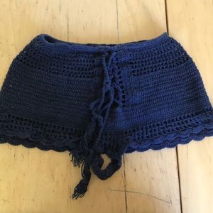 Crochet Andi Bagus short - size xs